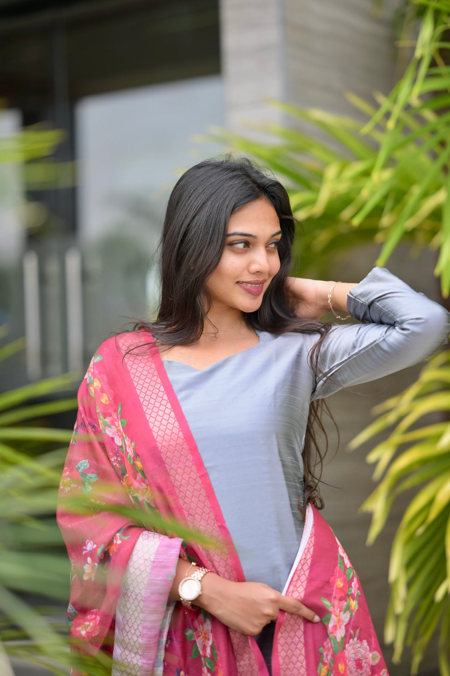 Grey top with red dupatta