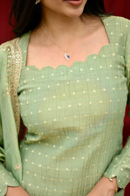 Green crushed tissue salwar
