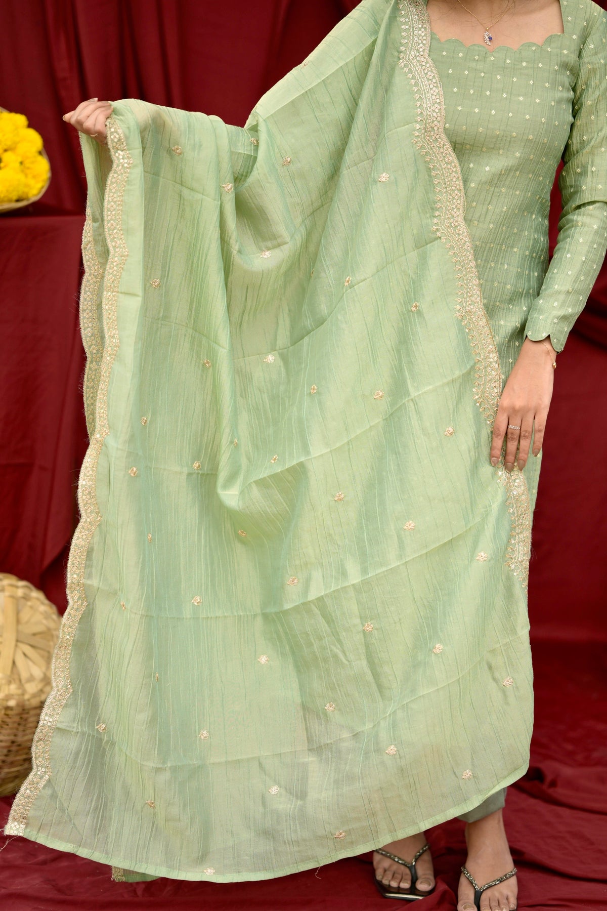 Green crushed tissue salwar