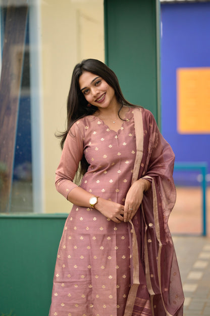 Tissue Brocade Aline Suit