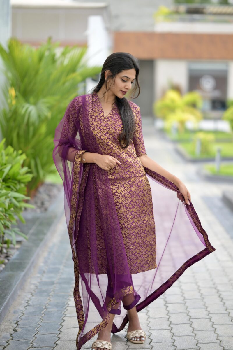 Wine Banaras Suit Set - Image 5