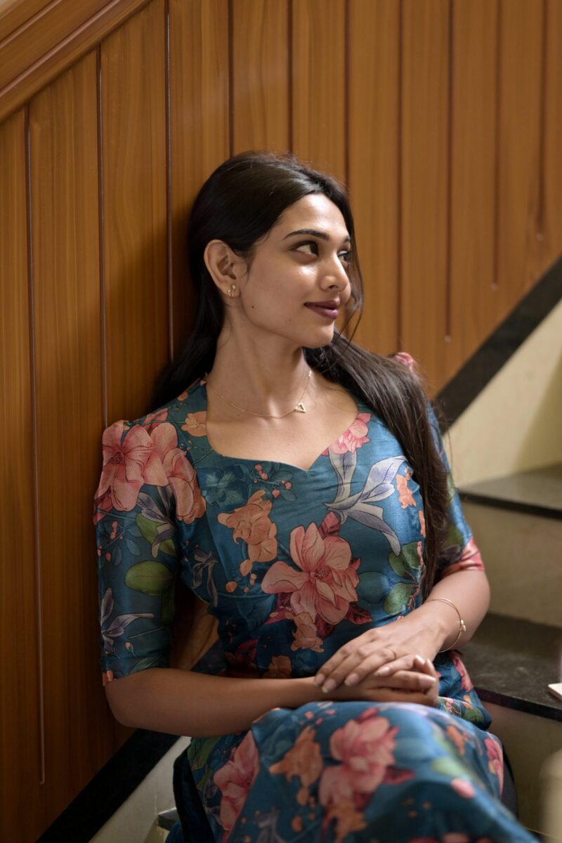 Blue floral kurta - Image 7